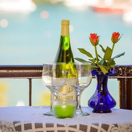 Vendégház In With Sea View, Balcony, Air Conditioning, W-lan 3686-1