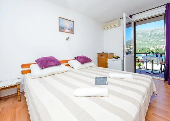 In With Sea View, Balcony, Air Conditioning, W-lan 3686-1 Pensjonat Cavtat