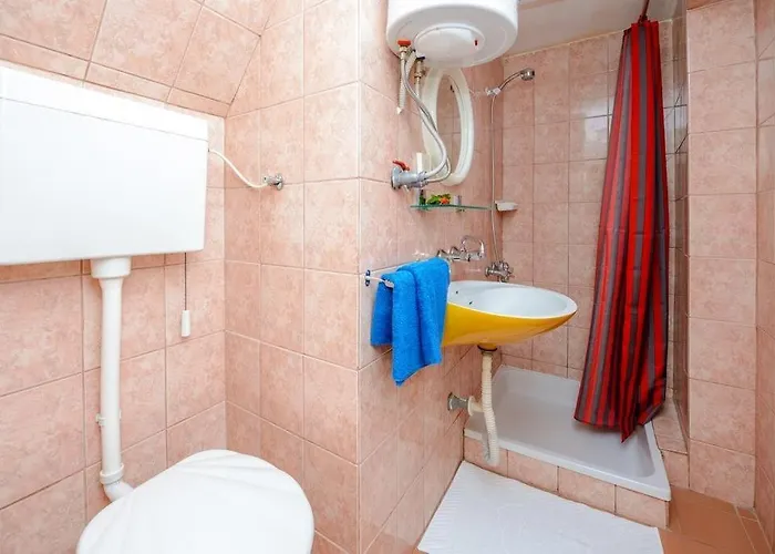 Pensjonat In With Sea View, Balcony, Air Conditioning, W-lan 3686-1 Cavtat