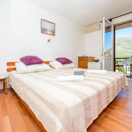 In With Sea View, Balcony, Air Conditioning, W-lan 3686-1 *